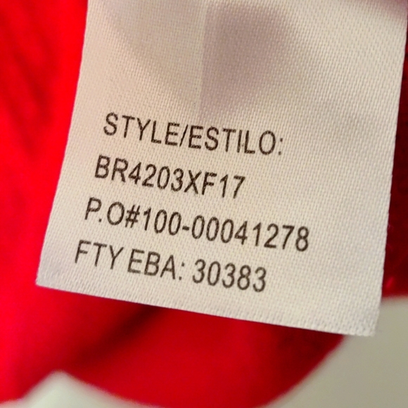 3x Briggs New York Red Sweater with Pendant - Picture 6 of 6